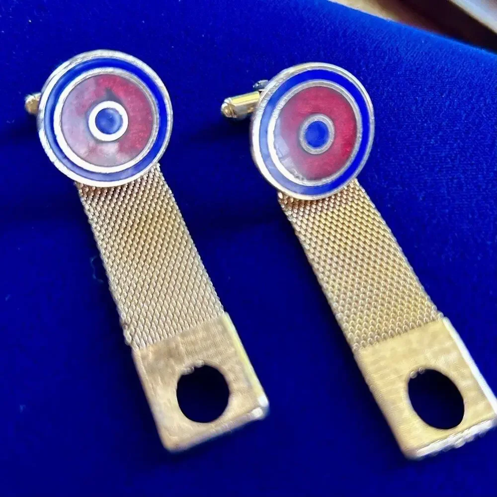 Vintage Blue and Red Bullseye Gold Tone Mesh Wrap Around Cufflinks
